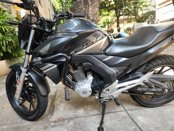 HONDA CB TWISTER ABS 